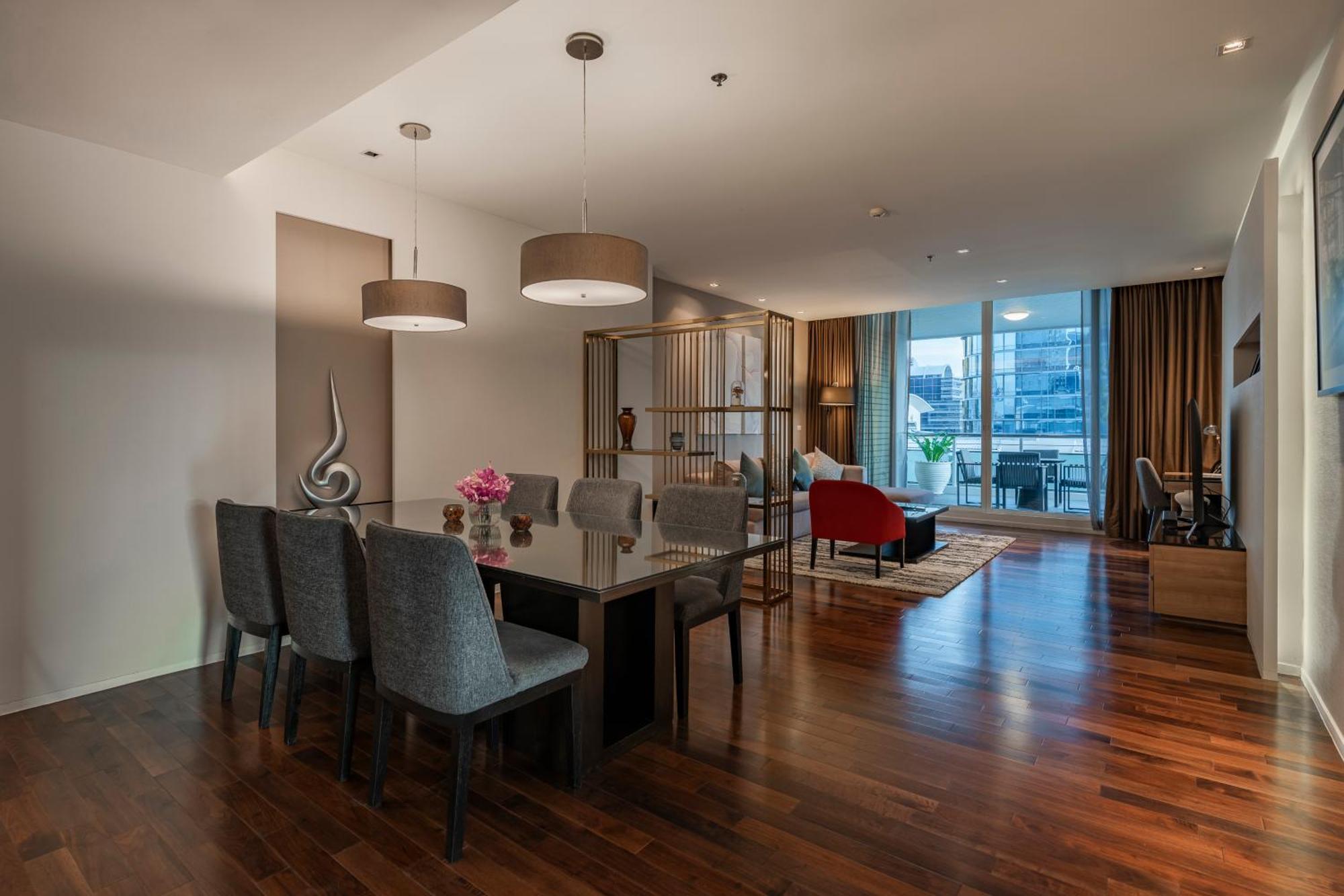 Muu Bangkok, Small Luxury Hotels Of The World Exterior photo A typical apartment interior