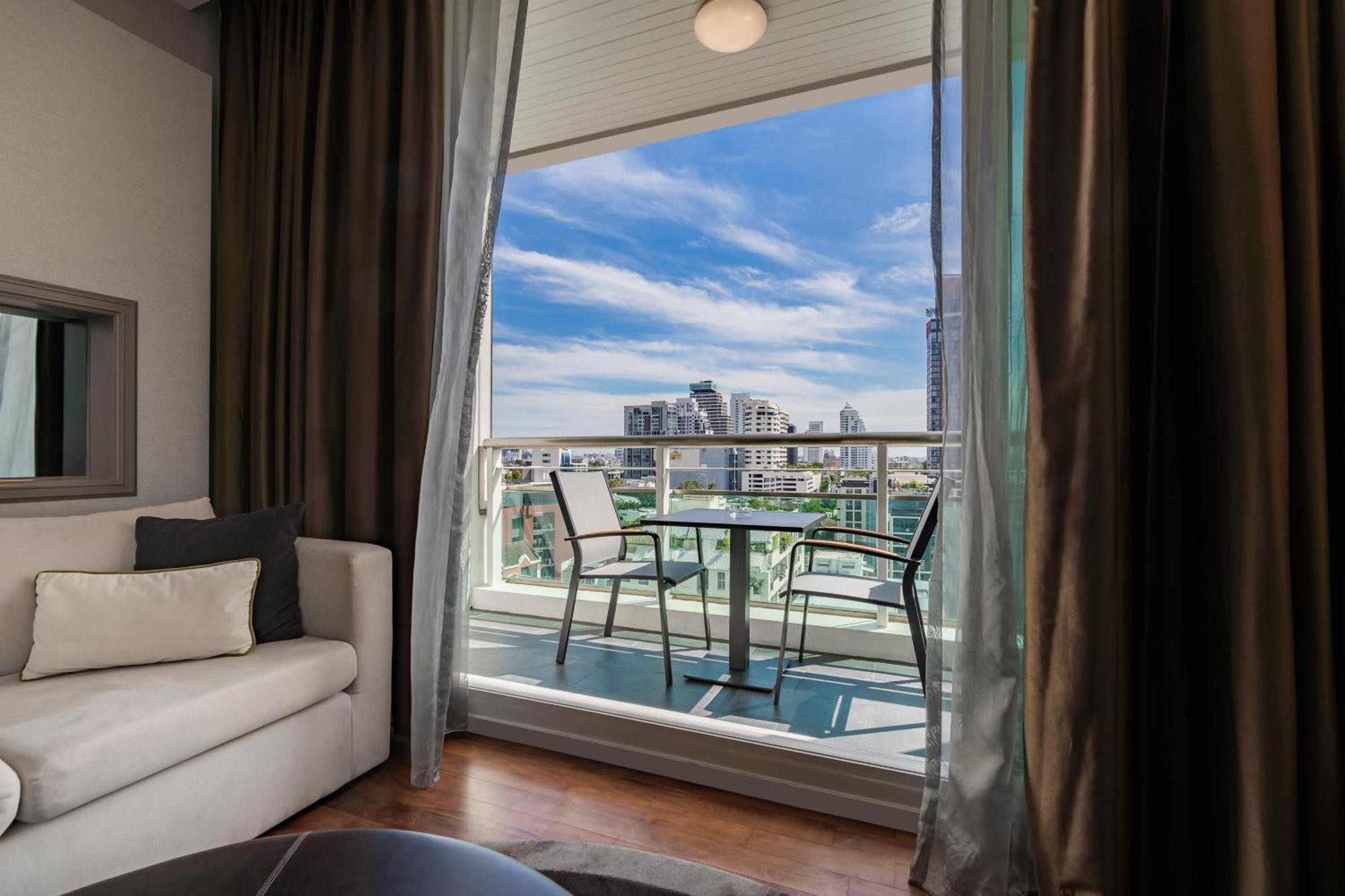 Muu Bangkok, Small Luxury Hotels Of The World Exterior photo View from a suite at the hotel
